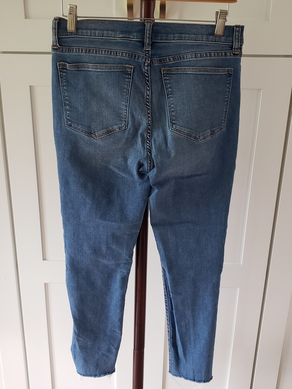 J. Crew Mid Rise Blue Jeans - Classic Washed Denim - Picture 4 of 5